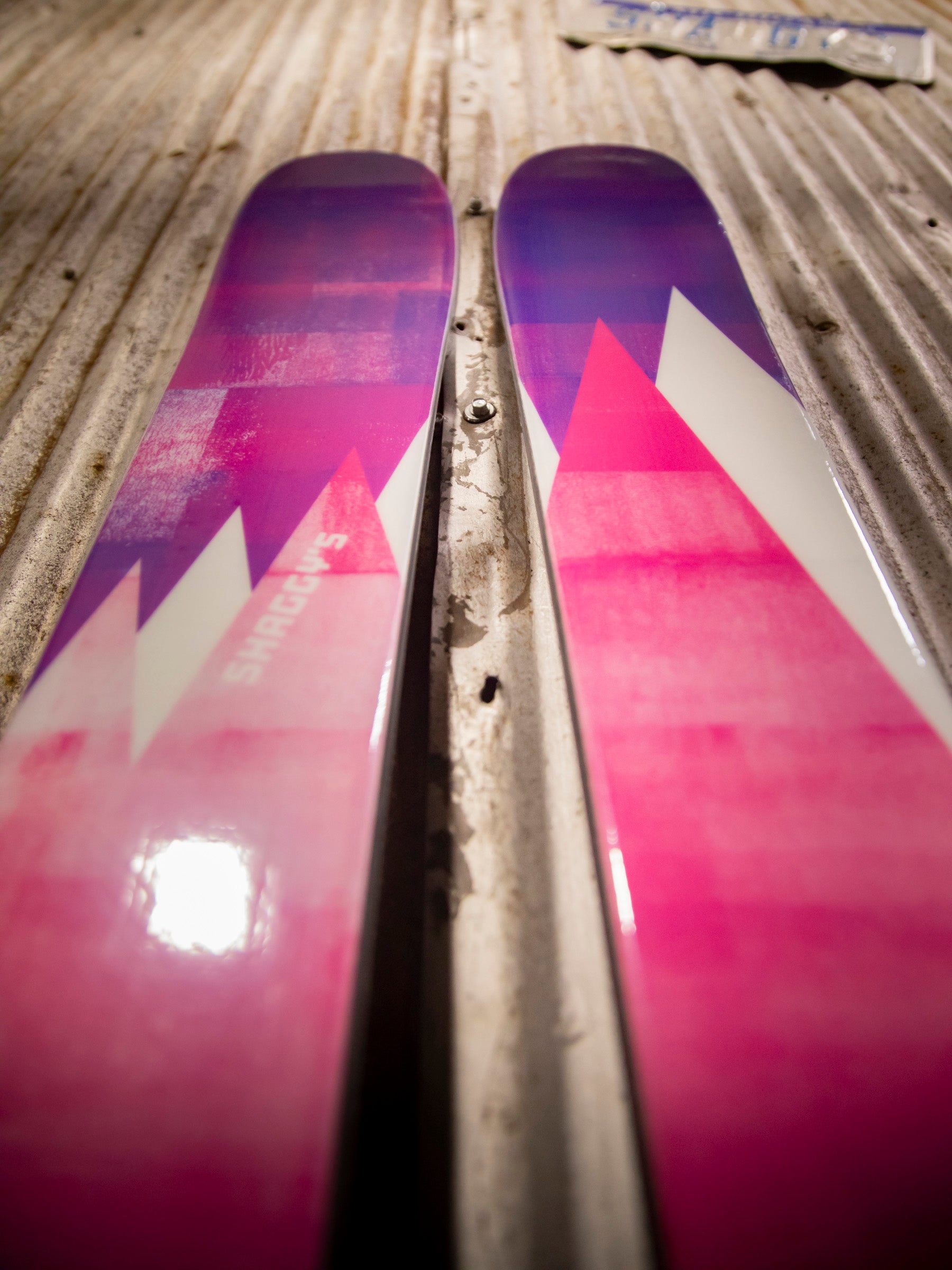 Belle 80 - 150 cm (Pre-Built Custom) Pink Peaks