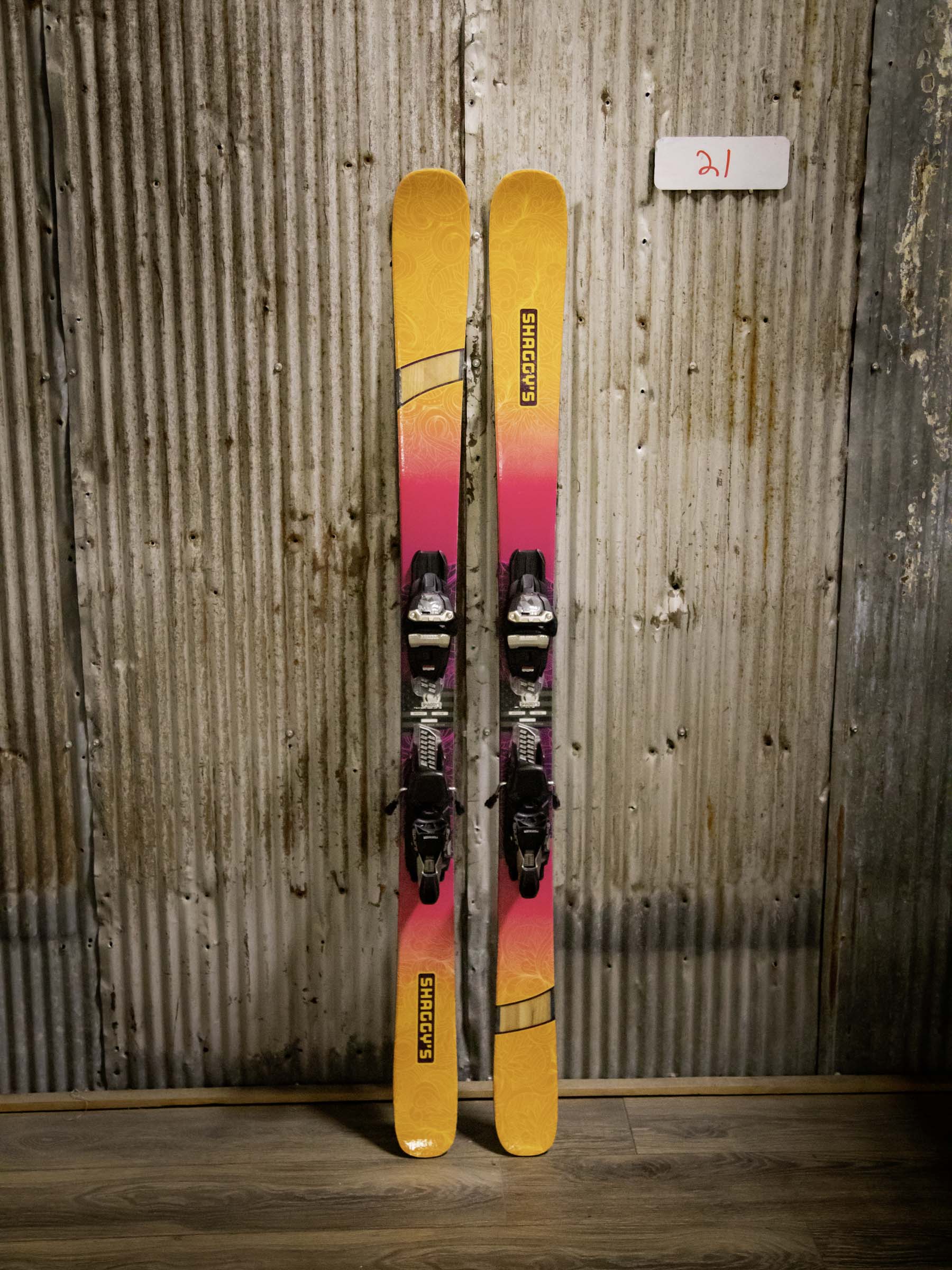 2025 Demo Sale: Medora 85