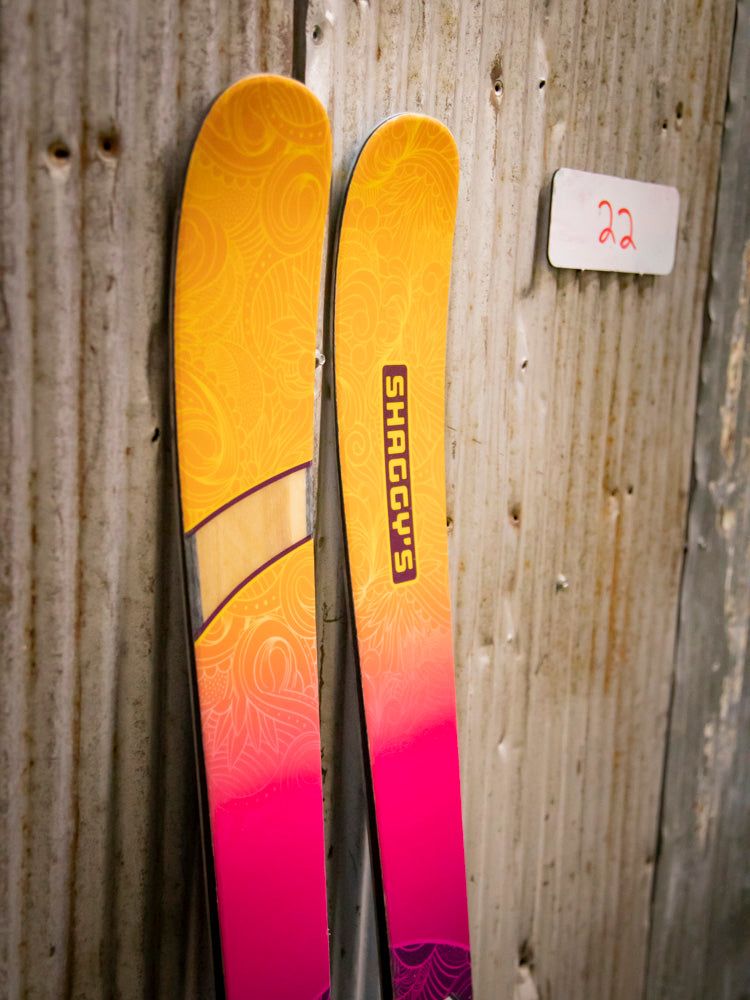 2025 Demo Sale: Medora 85