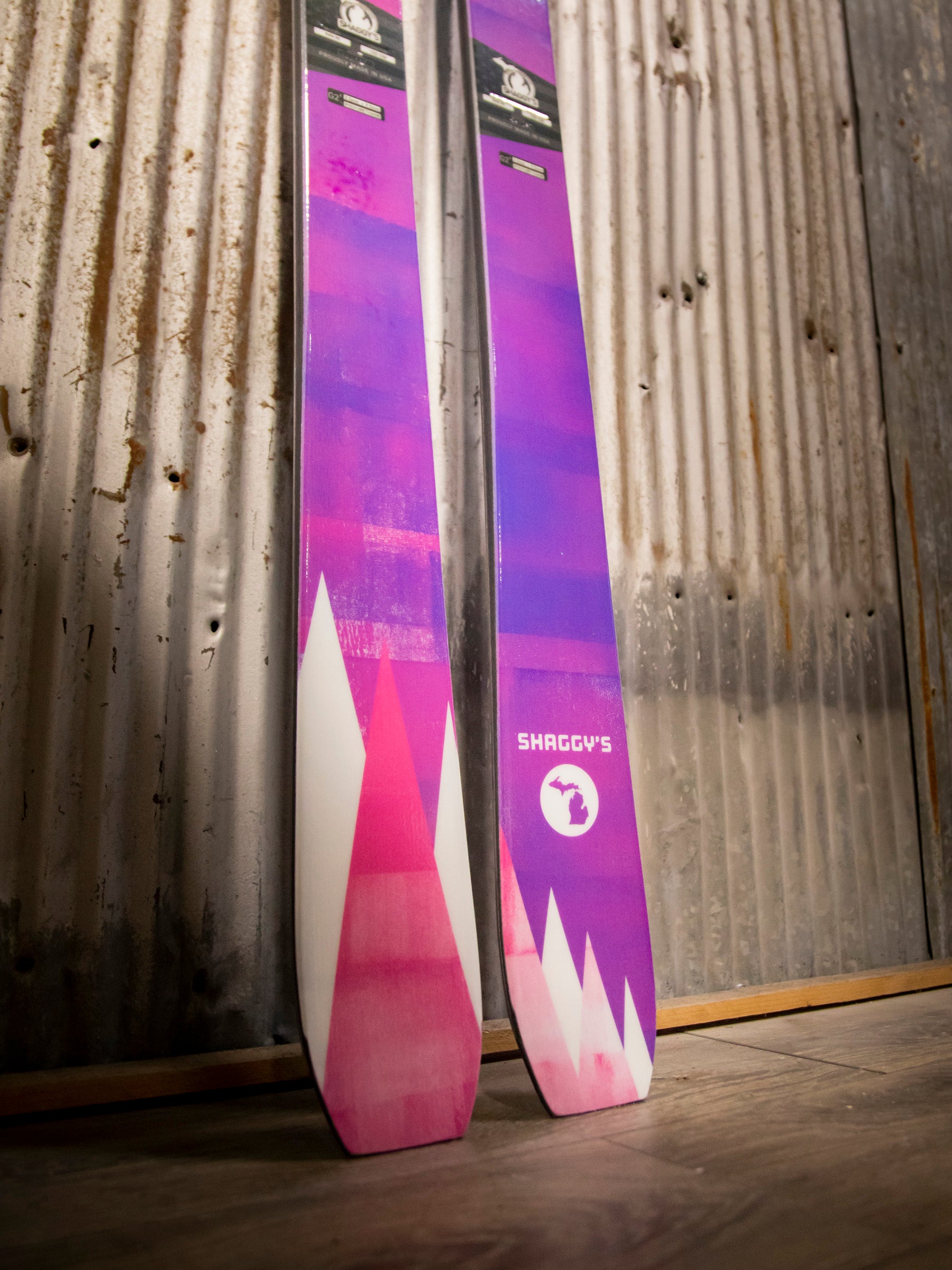 Belle 80 - 150 cm (Pre-Built Custom) Pink Peaks