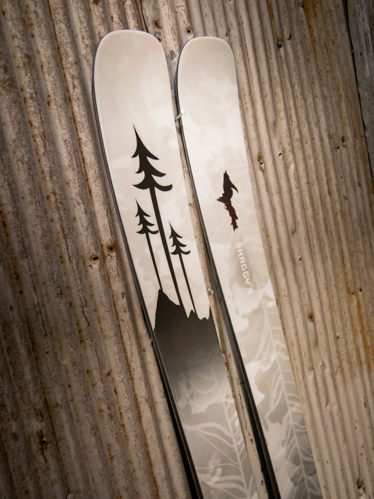 Ahmeek 105 - 186 cm (Pre-Built) White/Black Leaves