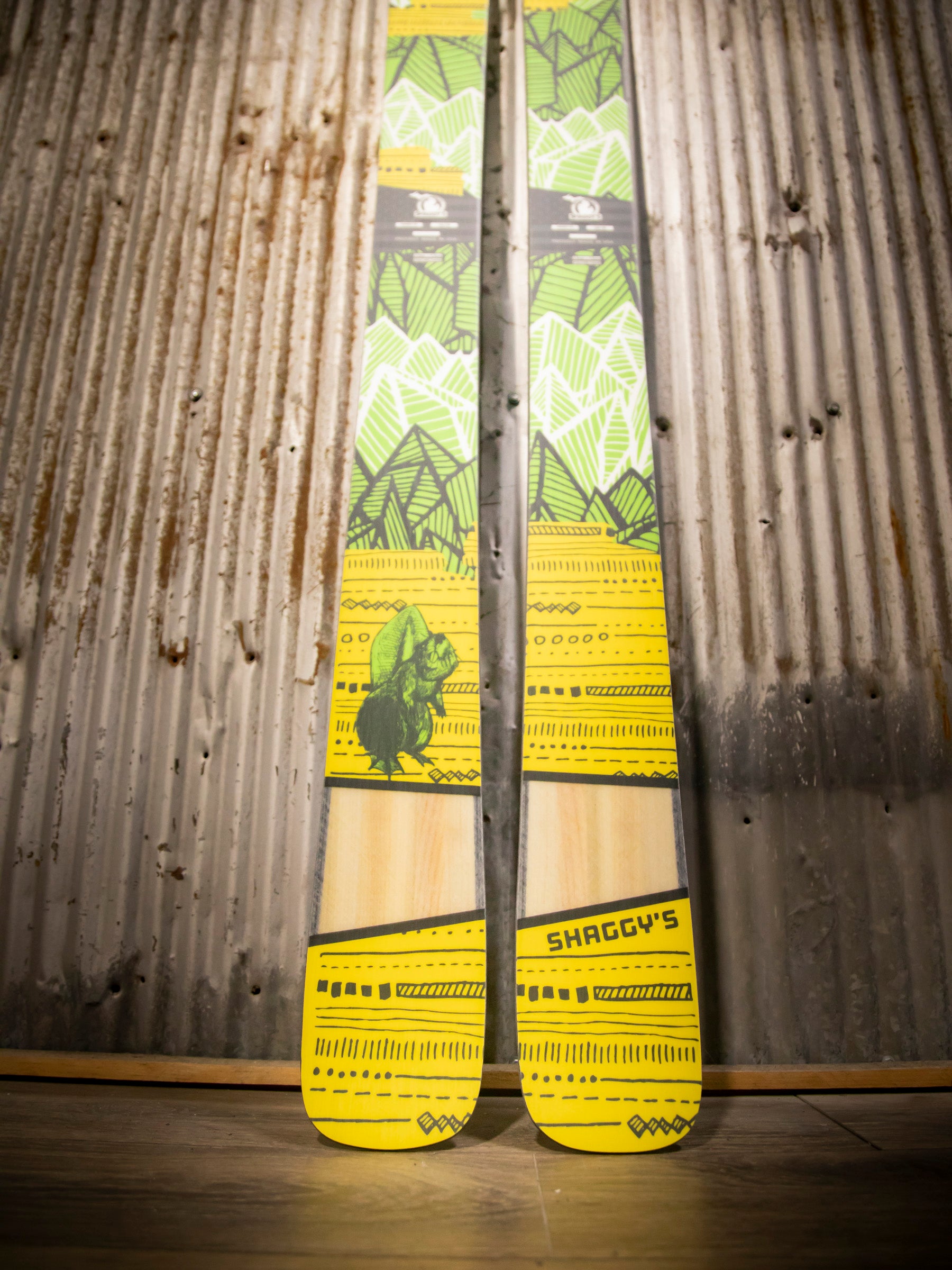 Ahmeek 105 - 168 cm (Pre-Built) Yellow/Green Mountains