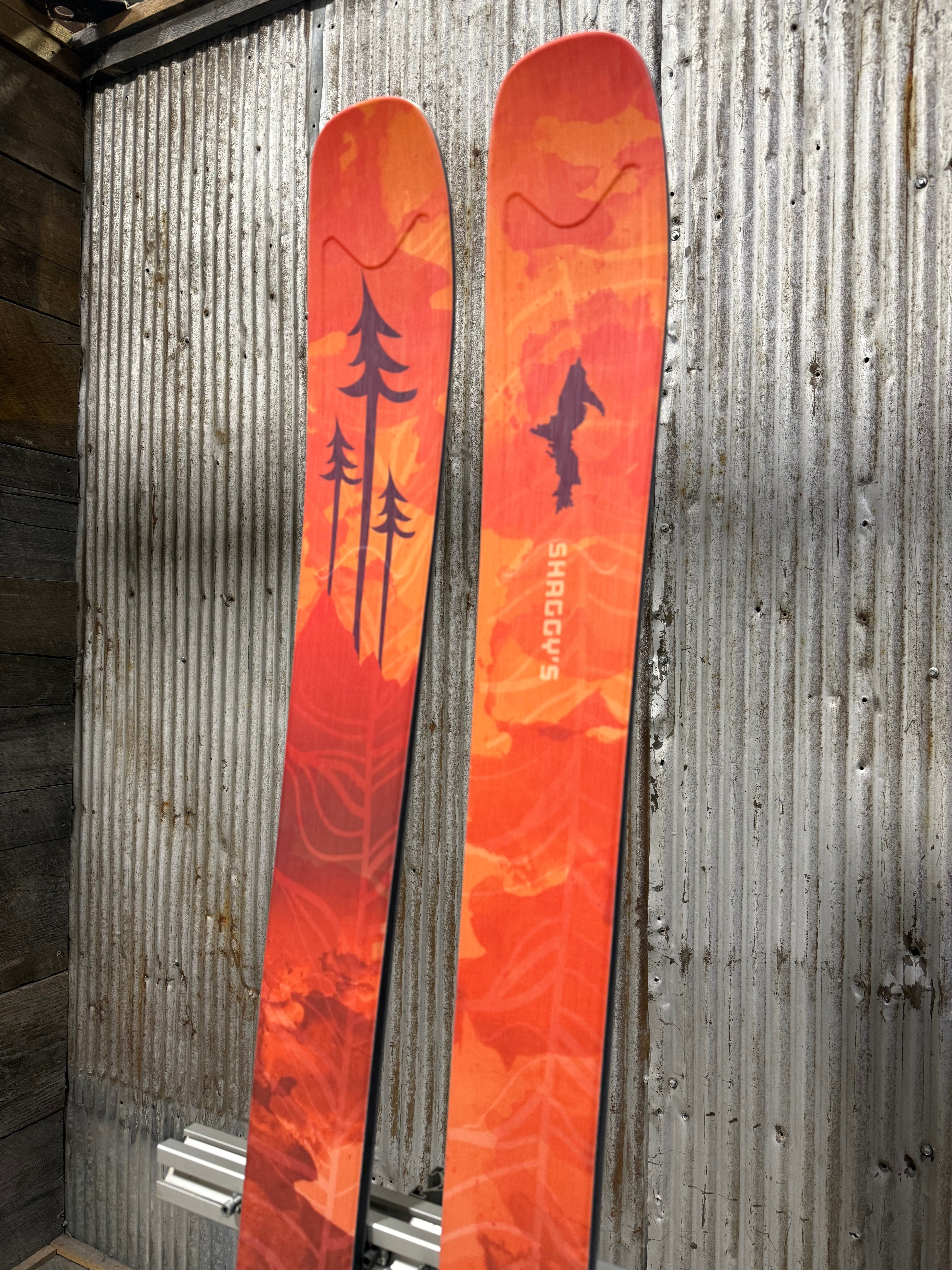 Mohawk 98 - 168 cm (Pre-Built) Orange Trees