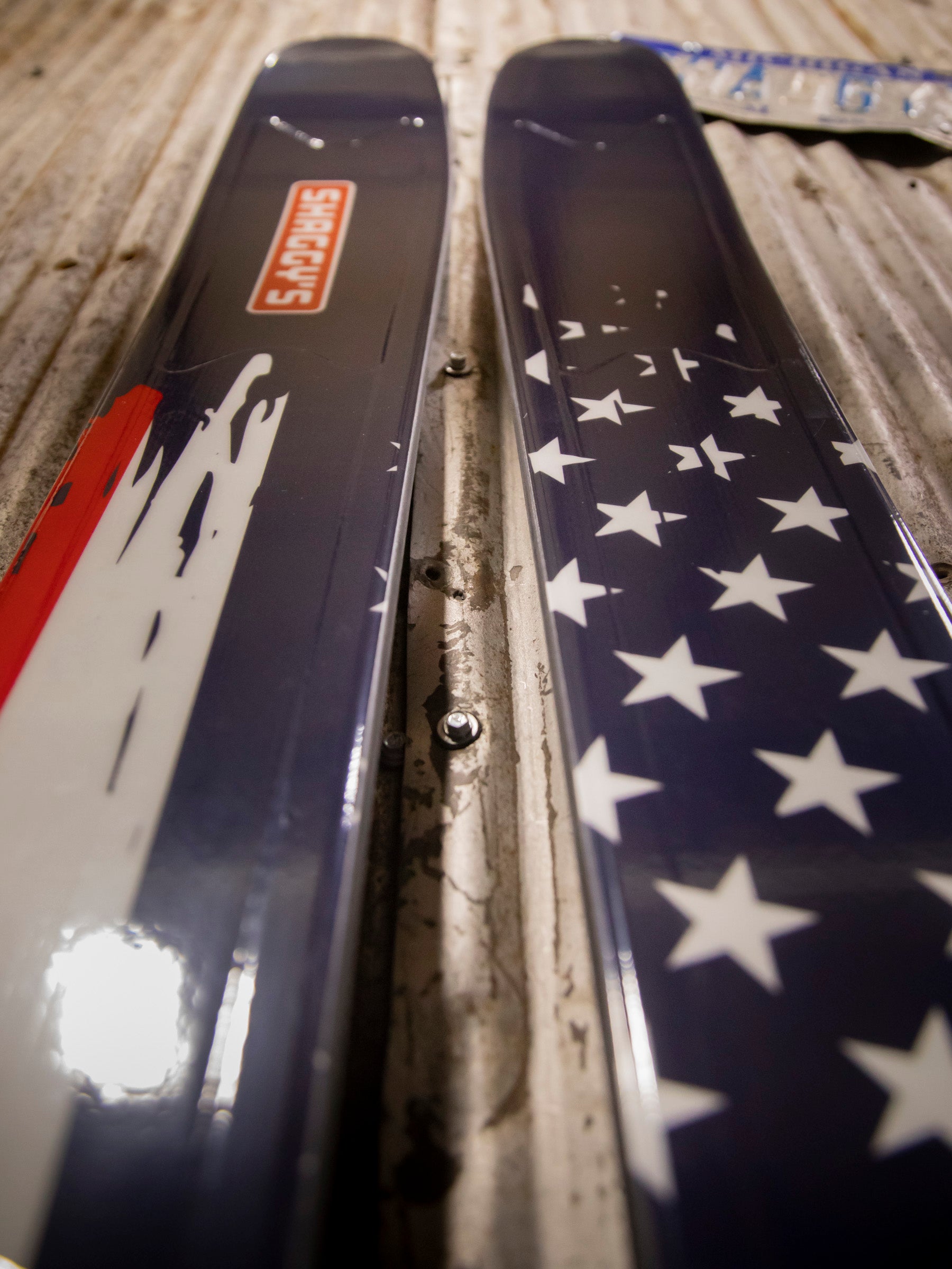 Mohawk 98 - 180 cm (Pre-Built) American Flag