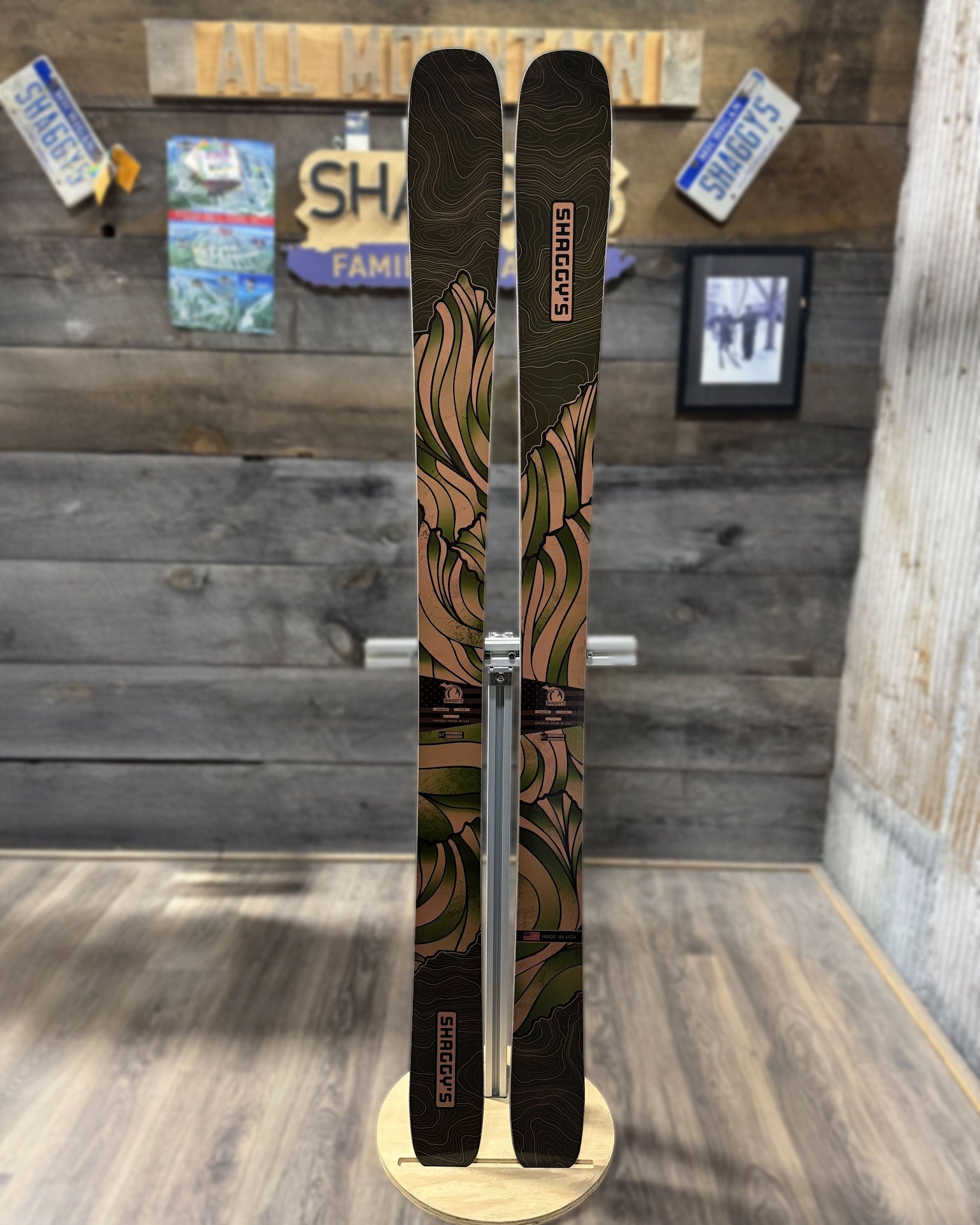 Mohawk 106 - 174 cm (Pre-Built) Copper Mountains