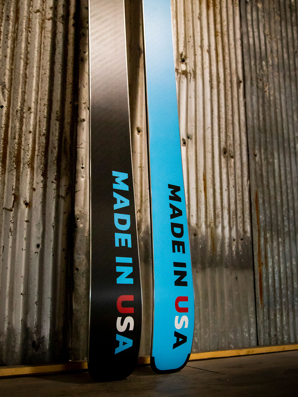 Limited Edition America! Skis